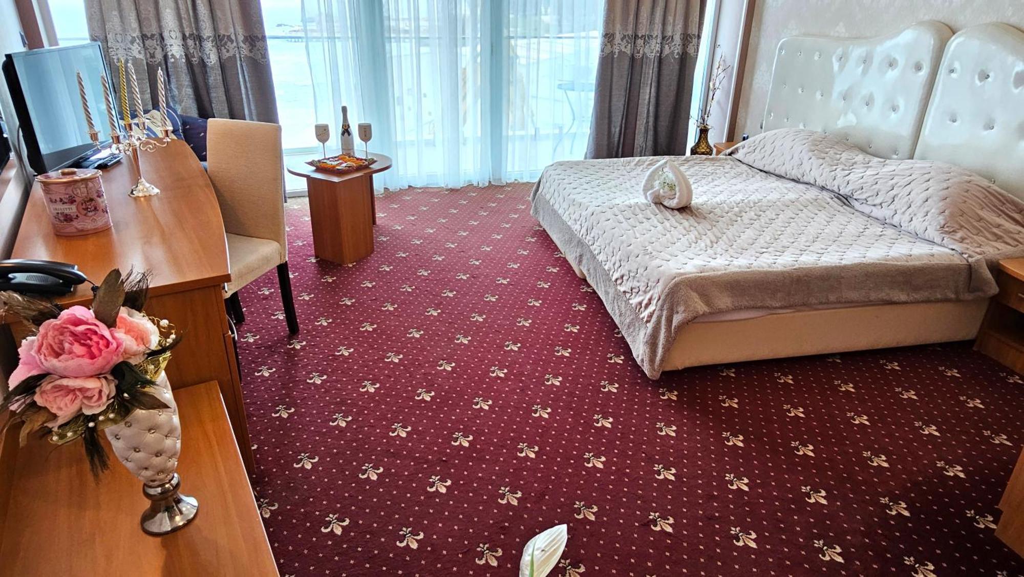 Spa Hotel Sirius Beach - Free Spa Access セインツ・コンスタンティン＆ヘレナ エクステリア 写真